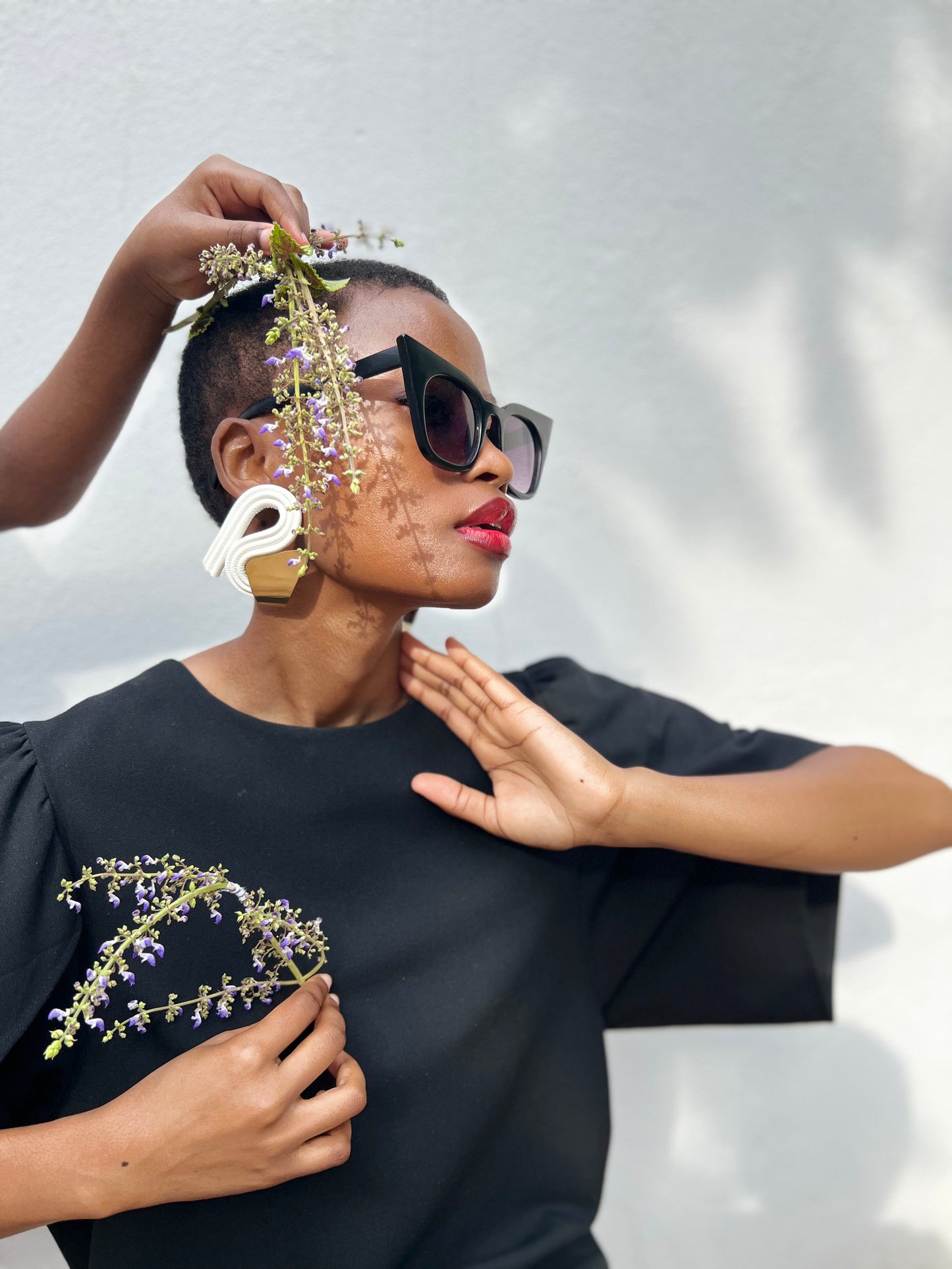 Evoke Earrings - white