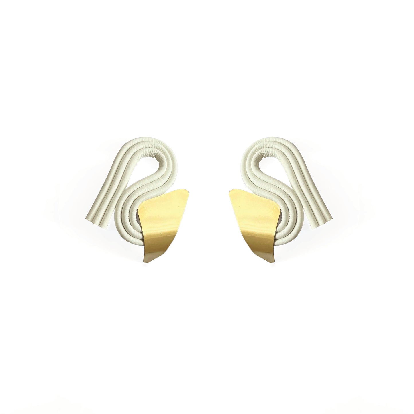 Evoke Earrings - white