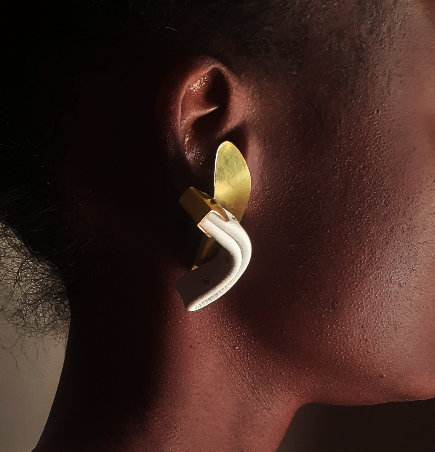 Mini Embrace earrings