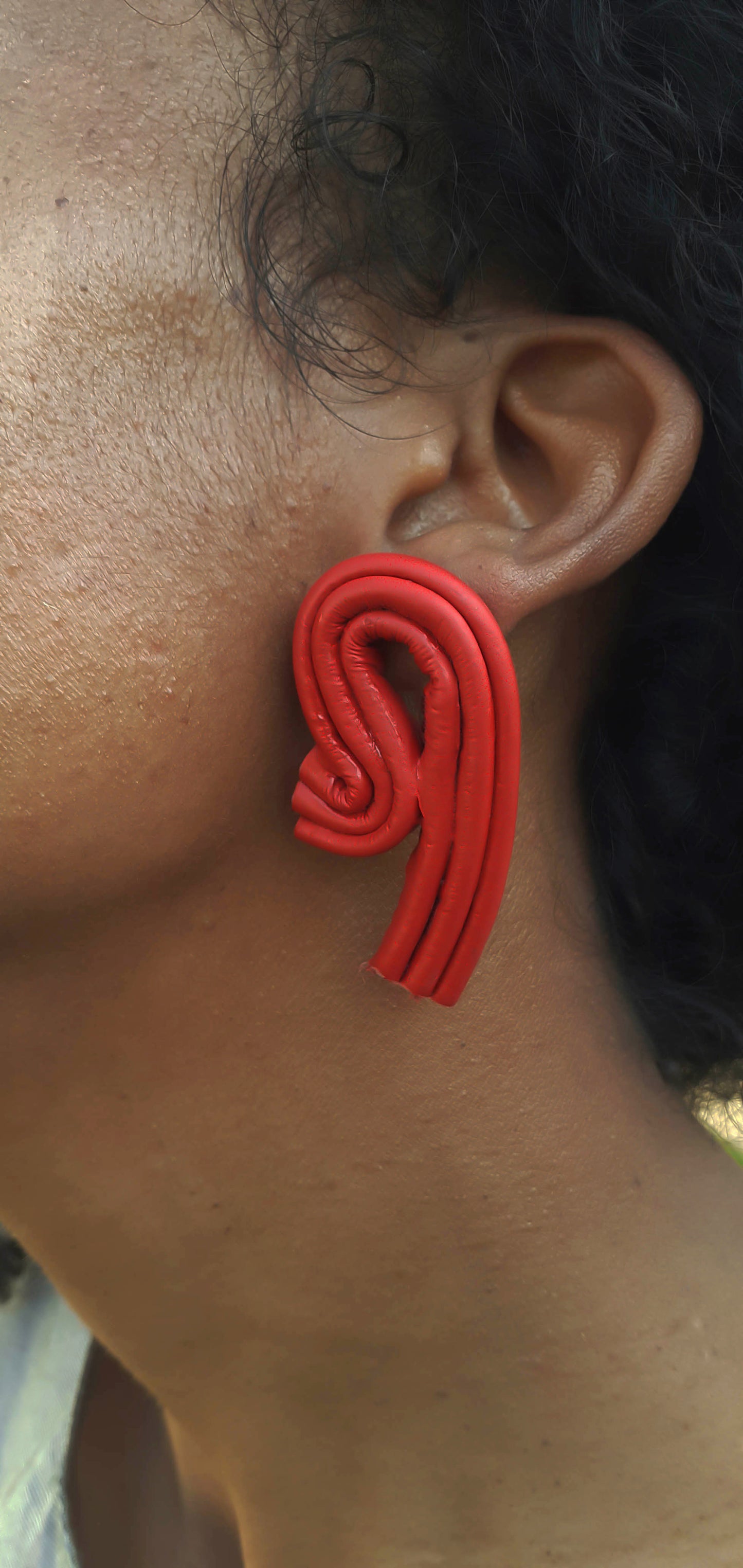 Flow earrings- red small